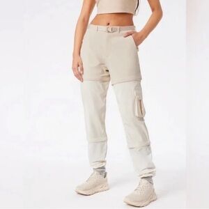 NEW WITH TAGS Outdoor Voices RecTrek Zip Off Pants - XS